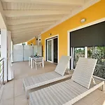 Monte Oliveto Apartment *